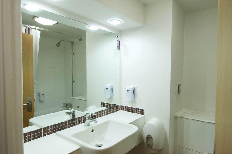 Premier Inn Cobham Собхэм Экстерьер фото