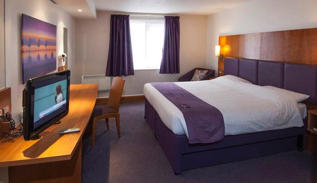 Premier Inn Cobham Собхэм Экстерьер фото